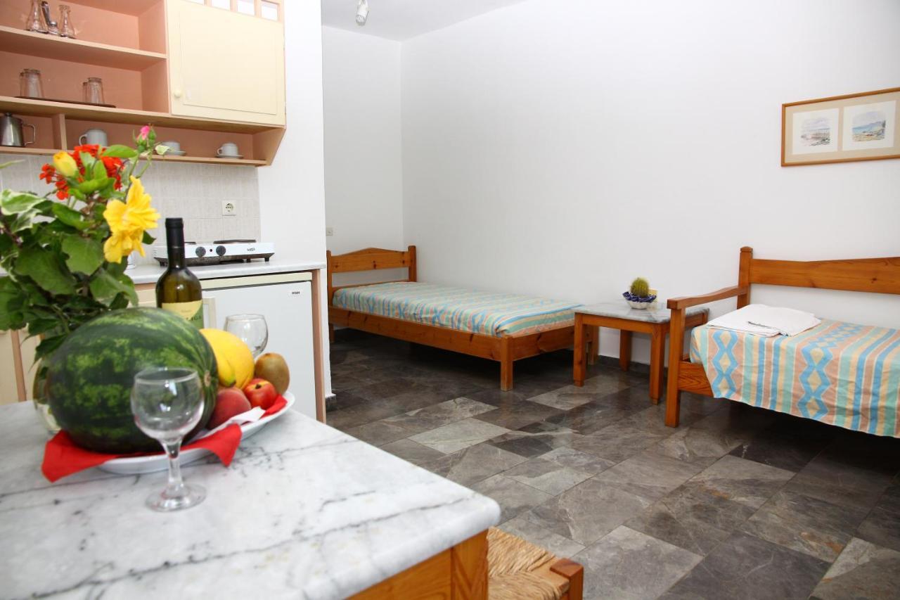Camari Garden Hotel Apartments Gerani Chanion Buitenkant foto